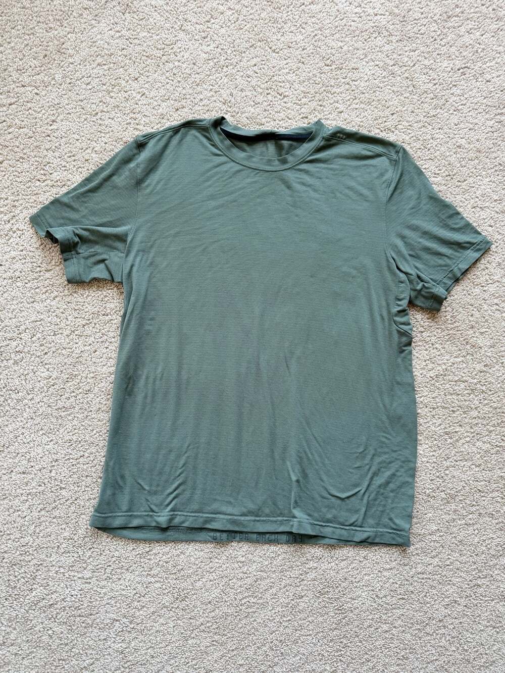 Lululemon Metal Vent Tech Short Sleeve Shirt in Green